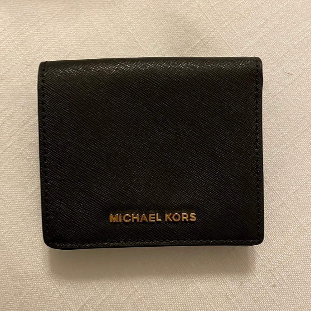 NWT Micheal Kors Wallet